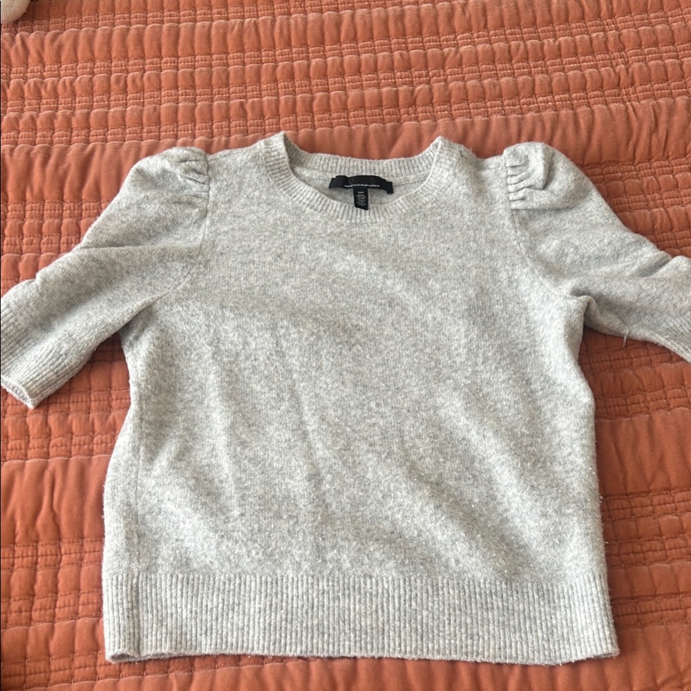 White House Black Market Light Gray Puff-Sleeve Crewneck Sweater